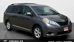 2014 Toyota Sienna LE