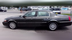 2005 Lincoln Town Car Signature