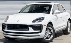 2023 Porsche Macan T