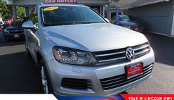 2013 Volkswagen Touareg Sport