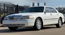 2011 Lincoln Town Car Signature Limited