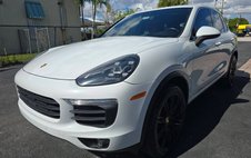 2016 Porsche Cayenne S