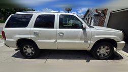 2004 Cadillac Escalade Base