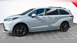 2024 Toyota Sienna Woodland Edition