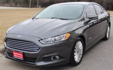 2016 Ford Fusion Hybrid SE