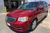 2015 Chrysler Town and Country Touring