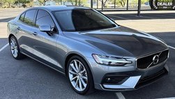 2021 Volvo S60 T5 Momentum