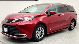 2021 Toyota Sienna XLE