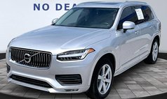 2020 Volvo XC90 T6 Momentum 6-Passenger