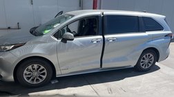 2021 Toyota Sienna LE 8-Passenger