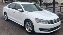 2013 Volkswagen Passat SE