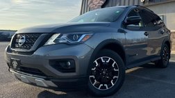 2020 Nissan Pathfinder SV