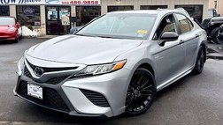 2020 Toyota Camry SE Nightshade