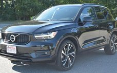 2020 Volvo XC40 T5 R-Design