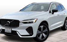 2025 Volvo XC60 T8 Plus Dark Theme