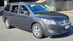 2011 Volkswagen Routan SEL