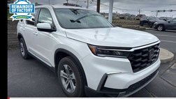 2023 Honda Pilot EX-L w/Rear Captain's Chairs