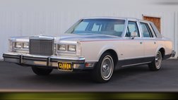 1984 Lincoln Town Car Signature