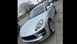 2015 Porsche Macan Turbo