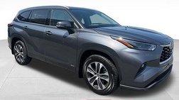 2022 Toyota Highlander Hybrid XLE