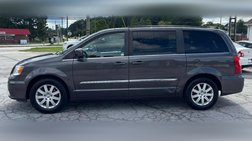 2015 Chrysler Town and Country Touring