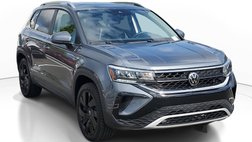 2024 Volkswagen Taos SE 4Motion