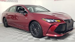 2019 Toyota Avalon Hybrid XSE