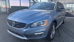 2017 Volvo V60 Cross Country T5 Platinum