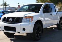 2015 Nissan Titan SV