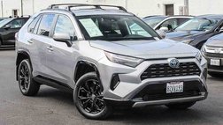2022 Toyota RAV4 Hybrid SE