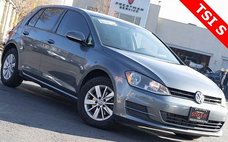 2017 Volkswagen Golf S