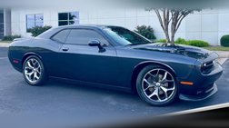 2017 Dodge Challenger SXT Plus