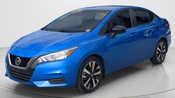 2022 Nissan Versa SR