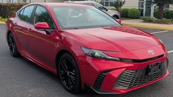2025 Toyota Camry Hybrid SE
