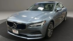 2020 Volvo S90 T6 Momentum