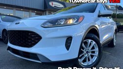 2020 Ford Escape SE