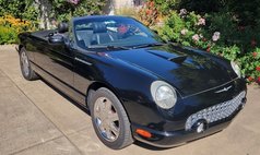 2002 Ford Thunderbird Deluxe