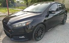 2017 Ford Focus ST