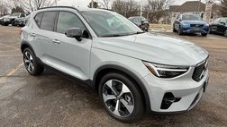 2026 Volvo XC40 B5 Plus