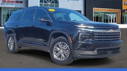 2025 Chevrolet Traverse LT