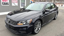 2018 Volkswagen Passat R-Line