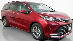 2023 Toyota Sienna XLE