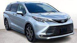 2025 Toyota Sienna Platinum 7-Passenger