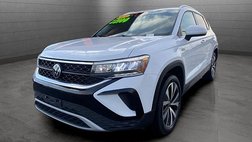 2024 Volkswagen Taos SE