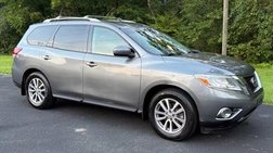 2016 Nissan Pathfinder SV