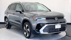 2025 Volkswagen Taos SE 4Motion