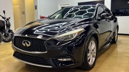 2017 Infiniti QX30 Premium