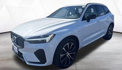 2023 Volvo XC60 Recharge T8 Plus Dark Theme