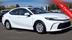2025 Toyota Camry Hybrid LE