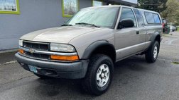 2000 Chevrolet S-10 Base